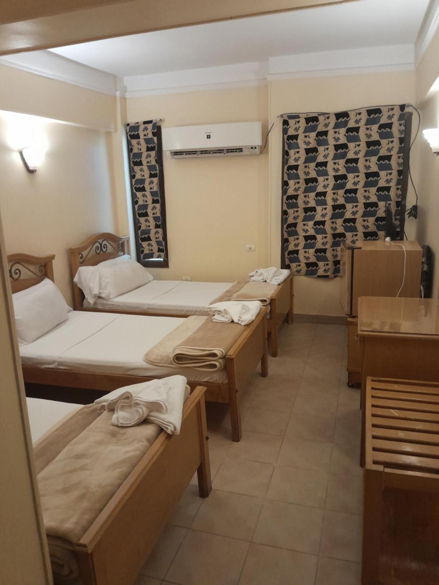 Applicators Hotel Abu Simbel Eksteriør billede