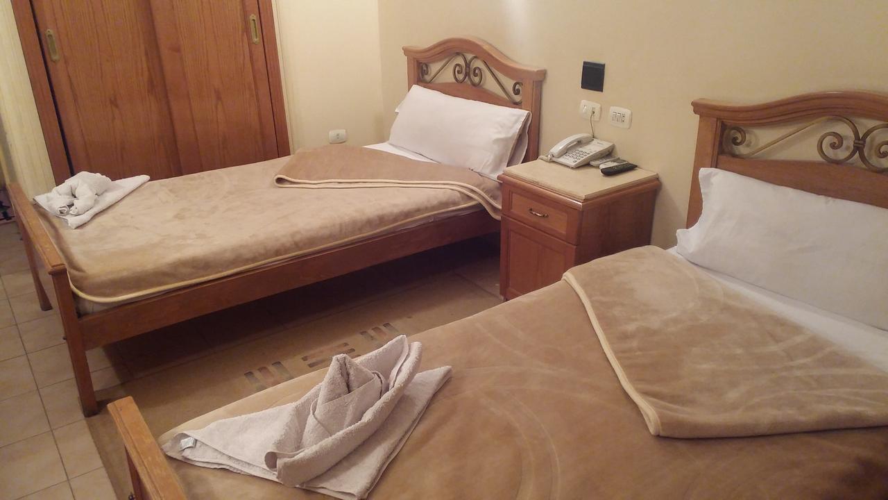 Applicators Hotel Abu Simbel Eksteriør billede